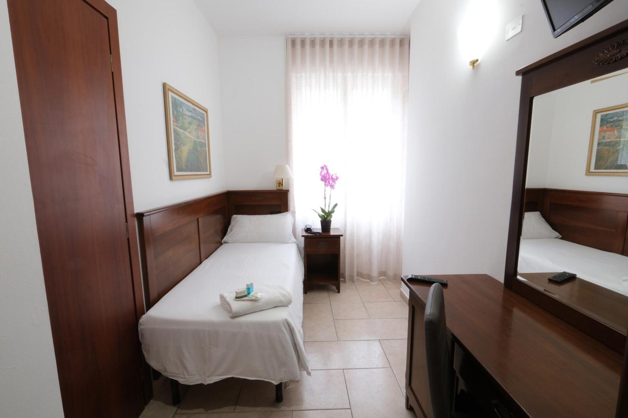 מילאנו Hotel Nuovo Metro מראה חיצוני תמונה